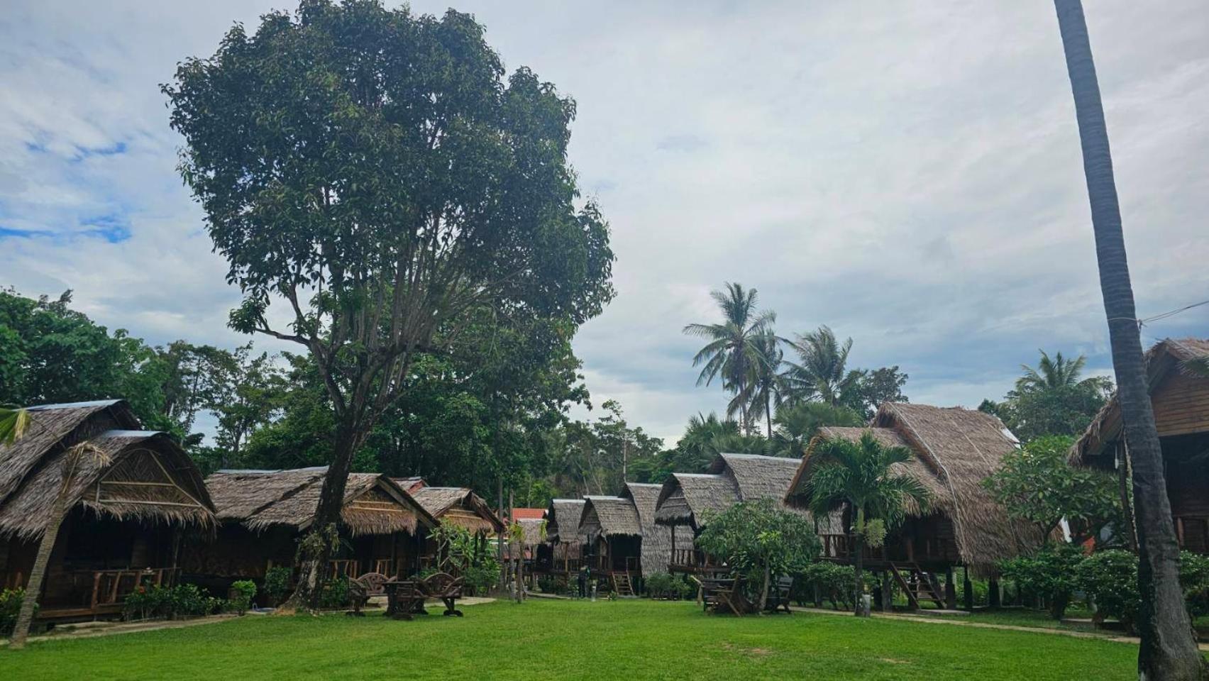 Деревянный коттедж Eden Lanta