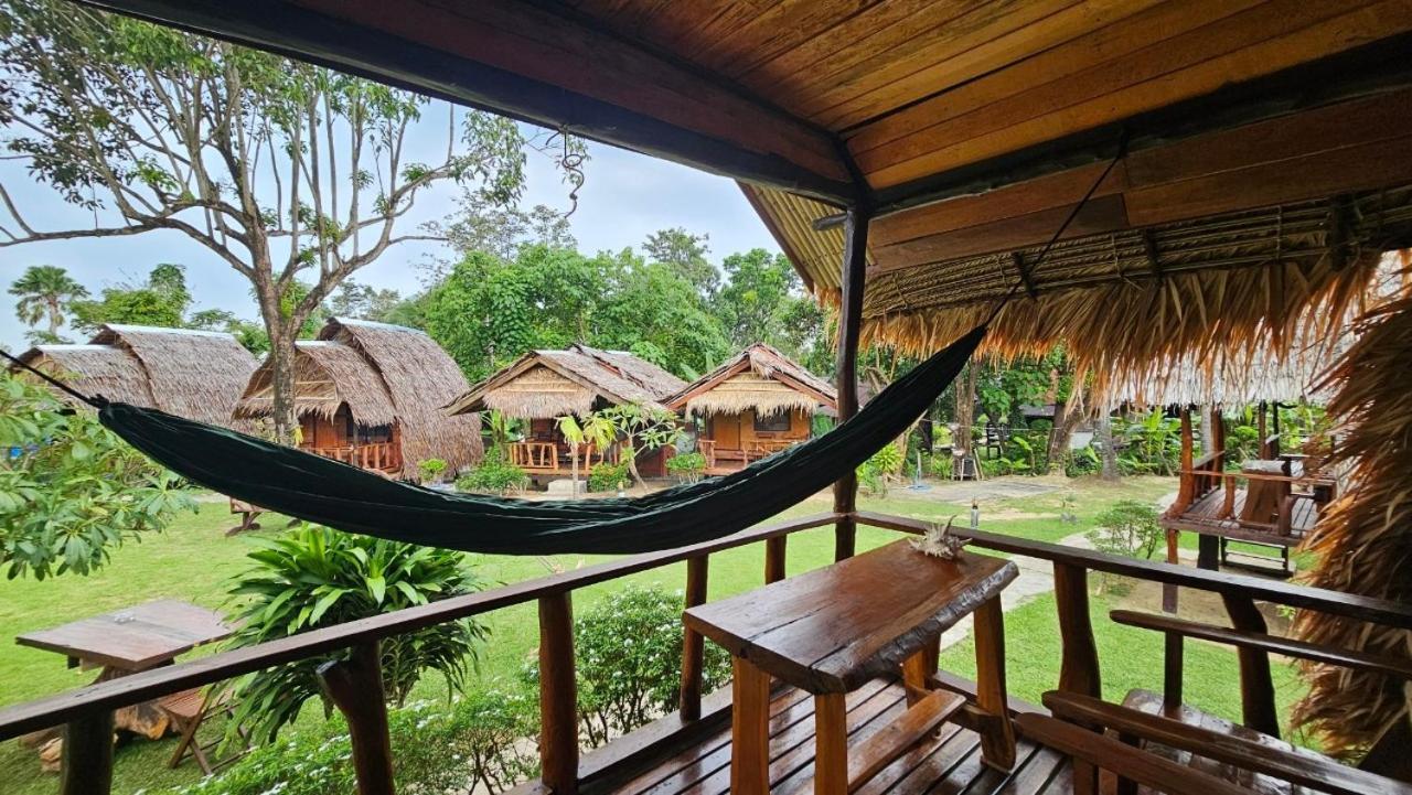 Деревянный коттедж Eden Lanta Ко-Ланта
