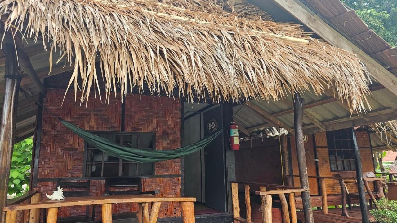 Деревянный коттедж Eden Lanta *